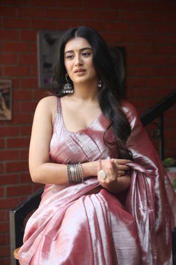 raashi-singh-stills-3-16.jpg
