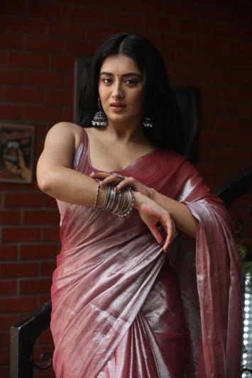 raashi-singh-stills-3-9.jpg