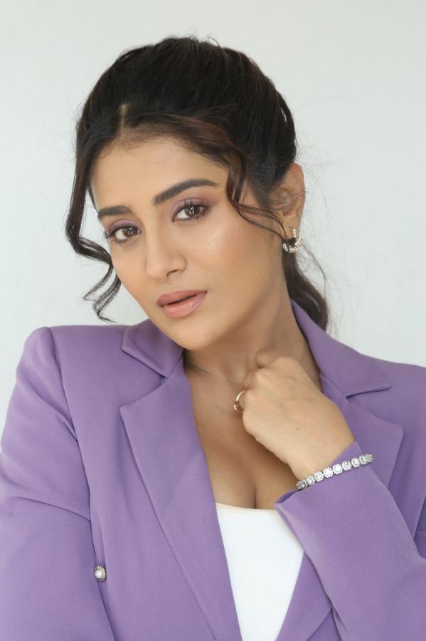 raashi-singh-stills-4-28.jpg