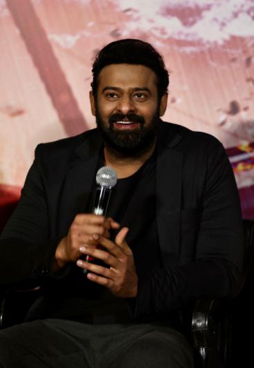 radhe-shyam-trailer-launch-in-mumbai-15.jpg