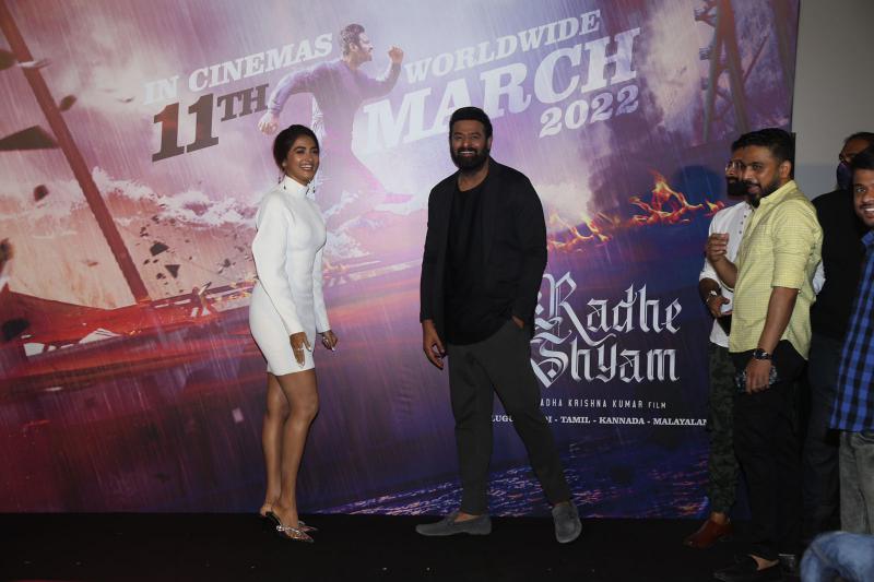 radhe-shyam-trailer-launch-in-mumbai-20.jpg