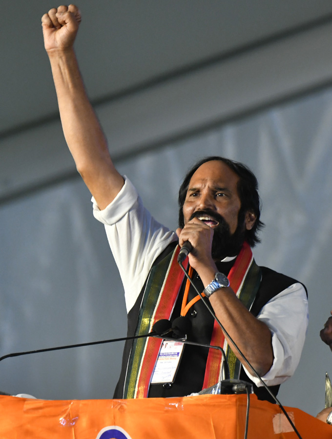 rahulsonia10.jpg