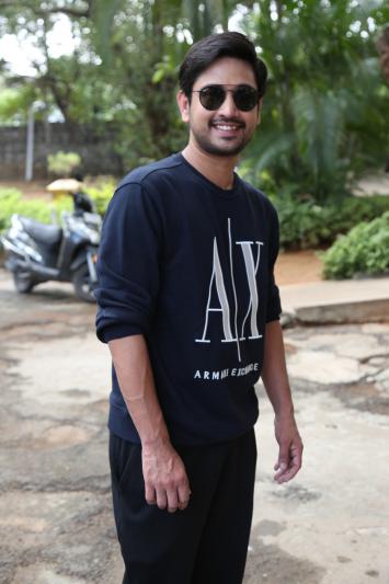 raj-tarun-stills-2-6.jpg