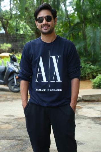 raj-tarun-stills-2-8.jpg