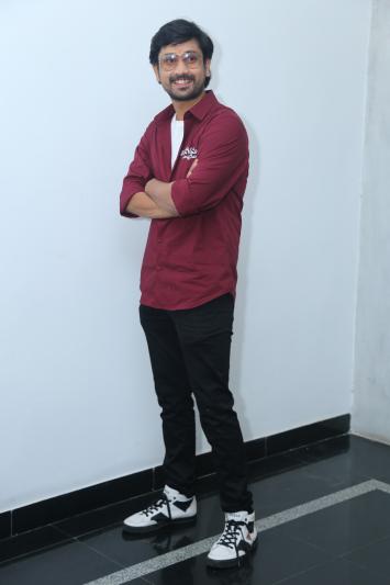 raj-tarun-stills-7.jpg
