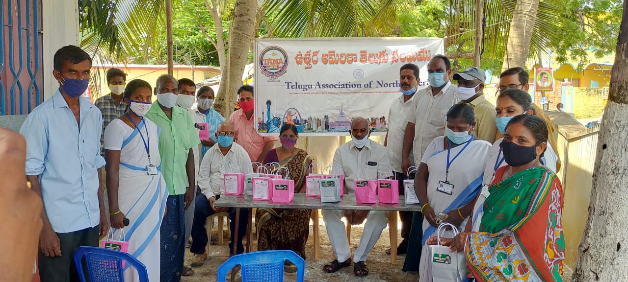 raja-kasukurti-donates-medical-kits-3.jpg