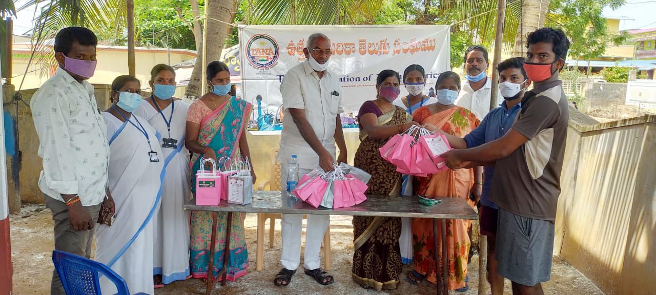 raja-kasukurti-donates-medical-kits-9.jpg