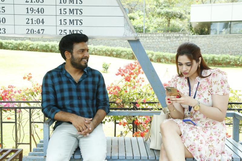 raju-yadav-movie-stills-3.jpg