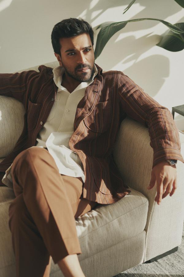 ram-charan-stills-4-3.jpg