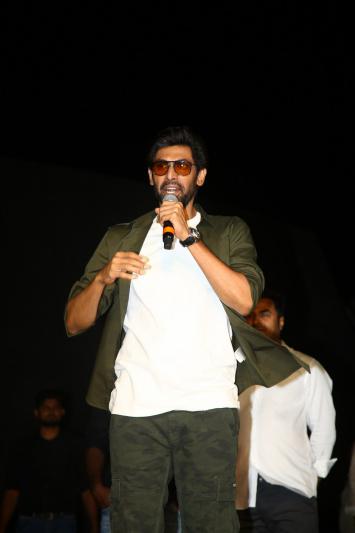 rana-stills-4-10.jpg