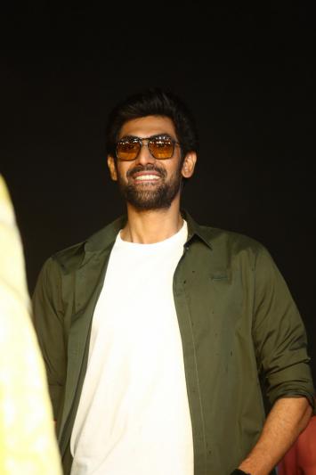 rana-stills-4-17.jpg