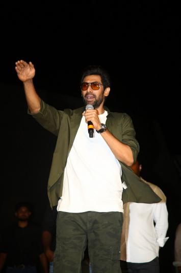 rana-stills-4-9.jpg