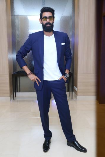 rana-stills-6-2.jpg