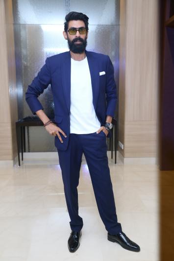 rana-stills-6-3.jpg