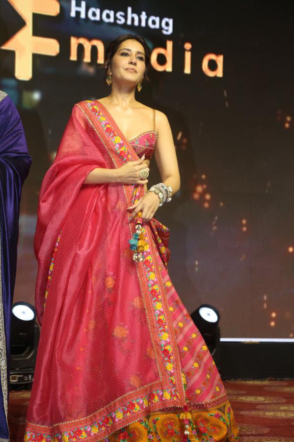 rashi-khanna-stills-2-9.jpg
