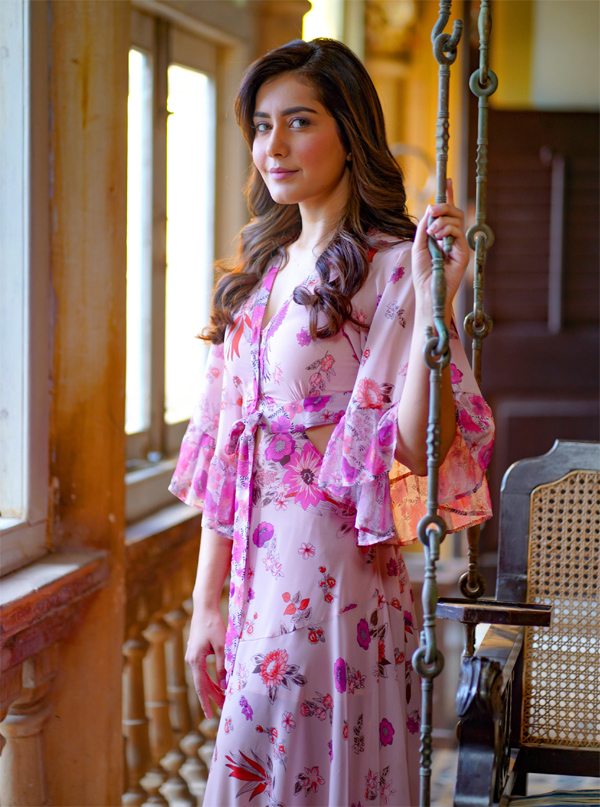 rashi-khanna-stills-6.jpg