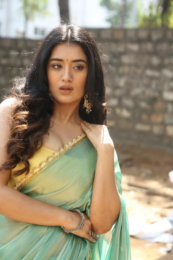 rashi-singh-stills-3-16.jpg