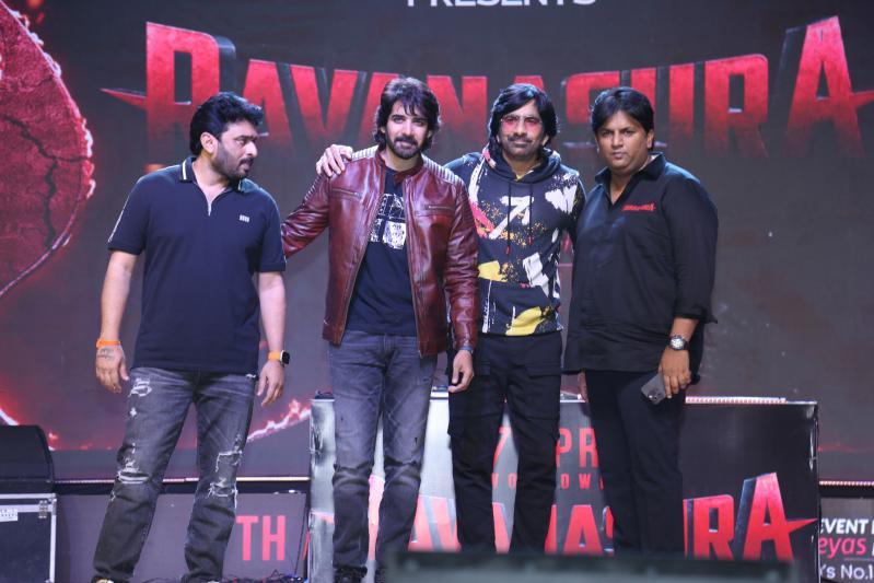 ravanasura-movie-teaser-launch-10.jpg