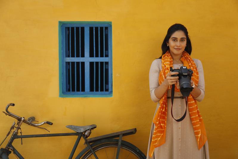 Regina Cassandra Stills
