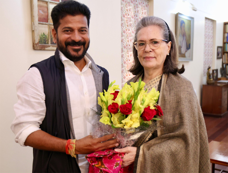 revanth-reddy-invites-celebrities-for-oath-swearing-ceremony-4.jpg