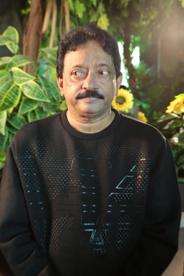 rgv-press-meet-9.jpg