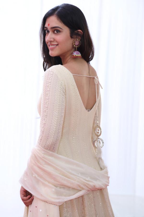 rhea-sachdeva-stills-16.jpg