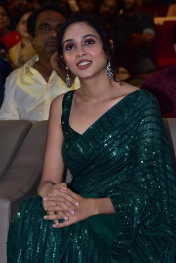 riya-suman-stills-2-9.jpg