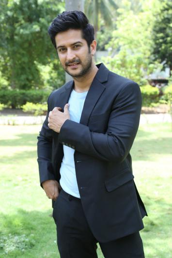 rohit-behal-stills-6.jpg
