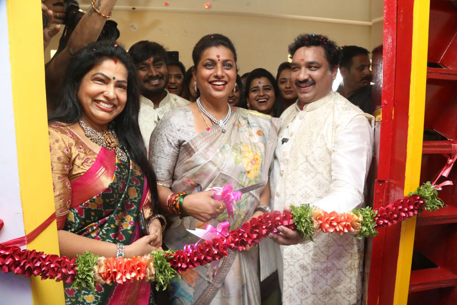 Roja Launches Maa Kadupunida Restaurant At Alkapuri Township