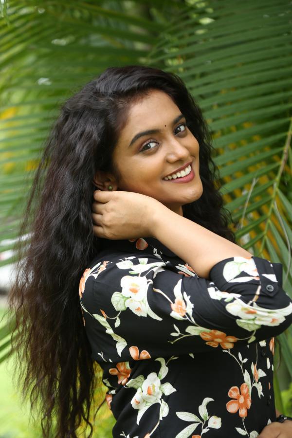 roopa-koduvayur-stills-10.jpg