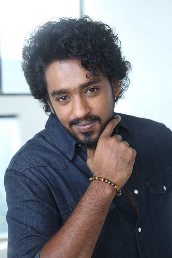 roshan-kanakala-stills-3.jpg