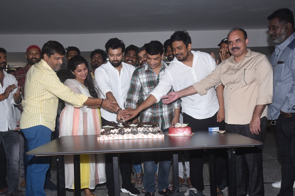 rowdy-boys-movie-success-meet-4.jpg