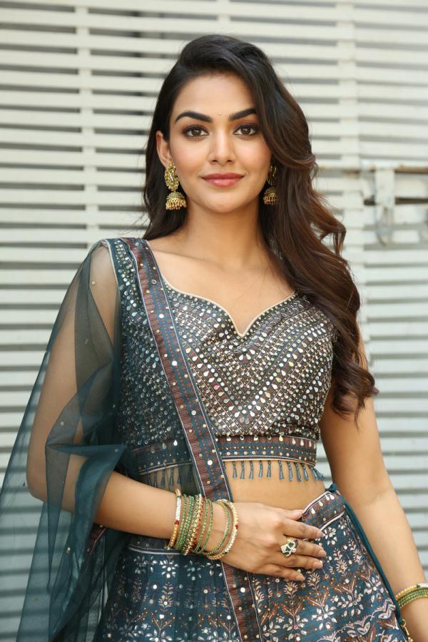 rubal-shekawath-stills-12.jpg