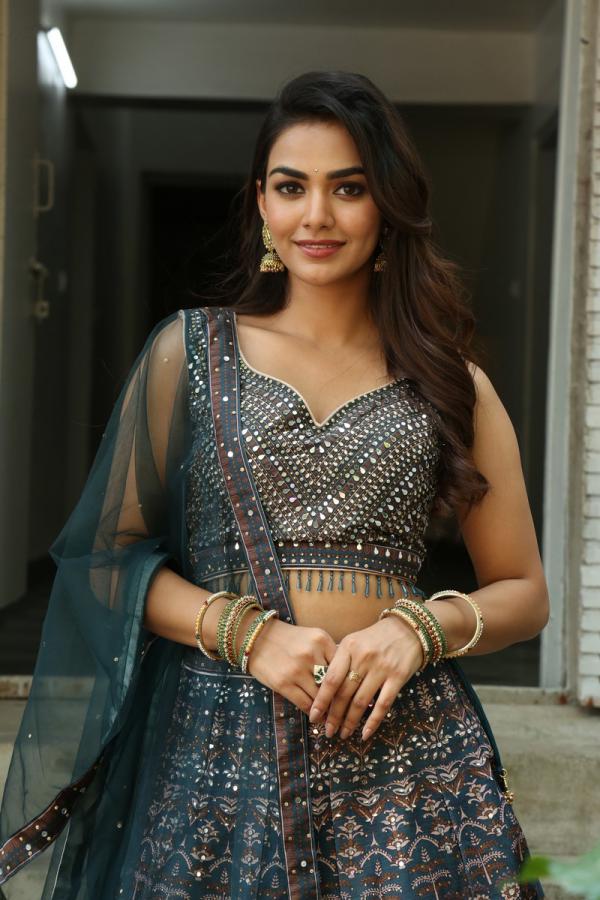 rubal-shekawath-stills-8.jpg