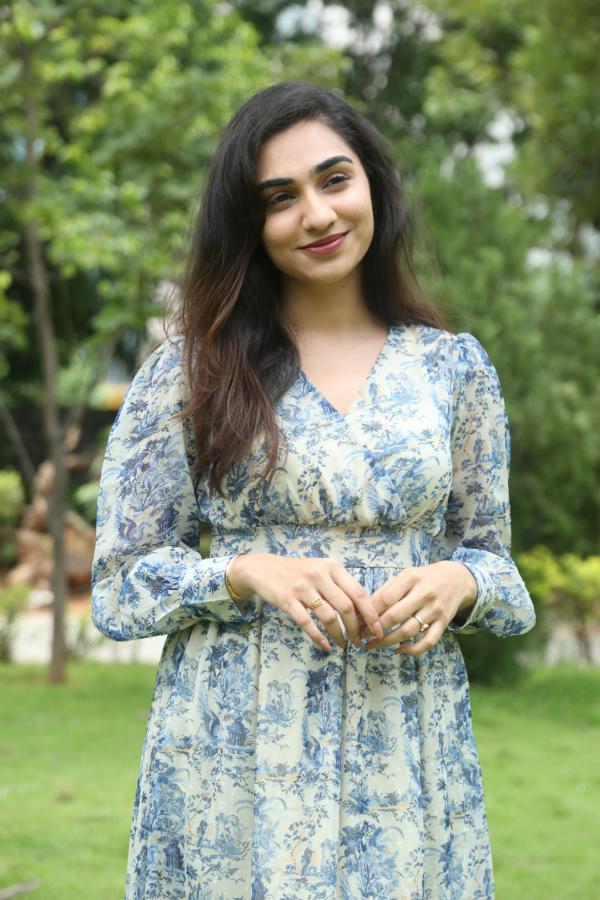 ruchitha-sadineni-stills-9.jpg