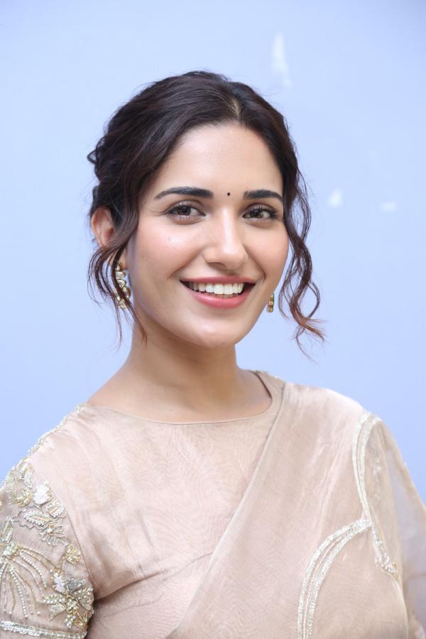 Ruhani Sharma Stills