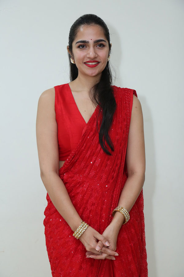 rukmini-vasanth-stills-18.jpg