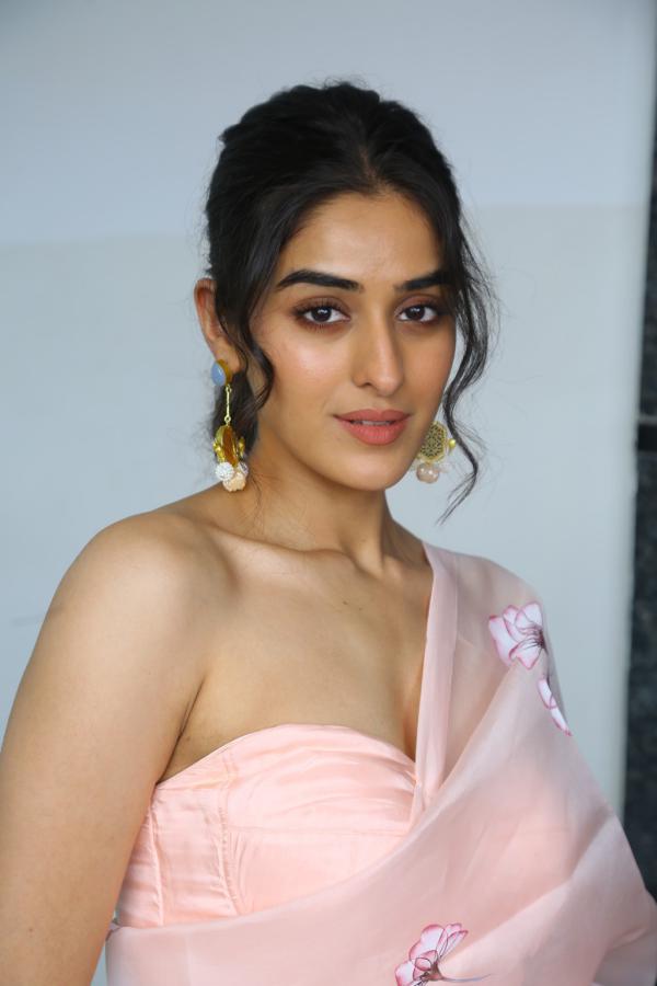Sakshi Vaidya Interview