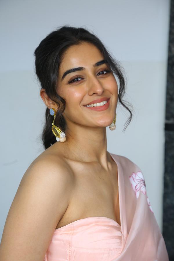 sakshi-vaidya-interview-2.jpg