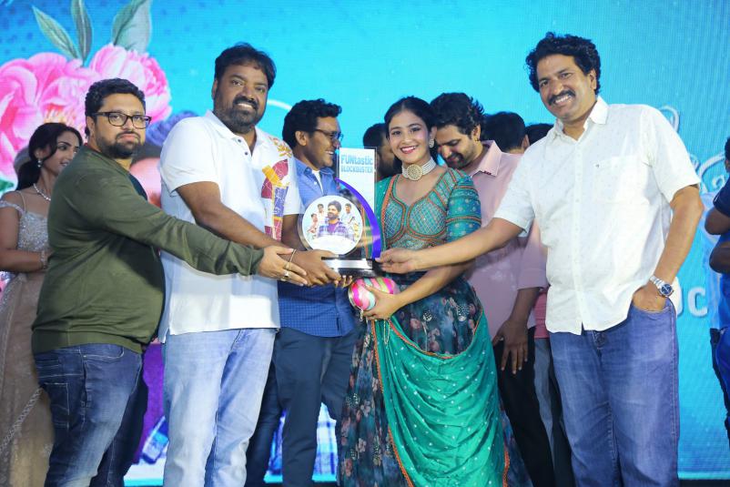 samajavaragamana-movie-success-meet-23.jpg