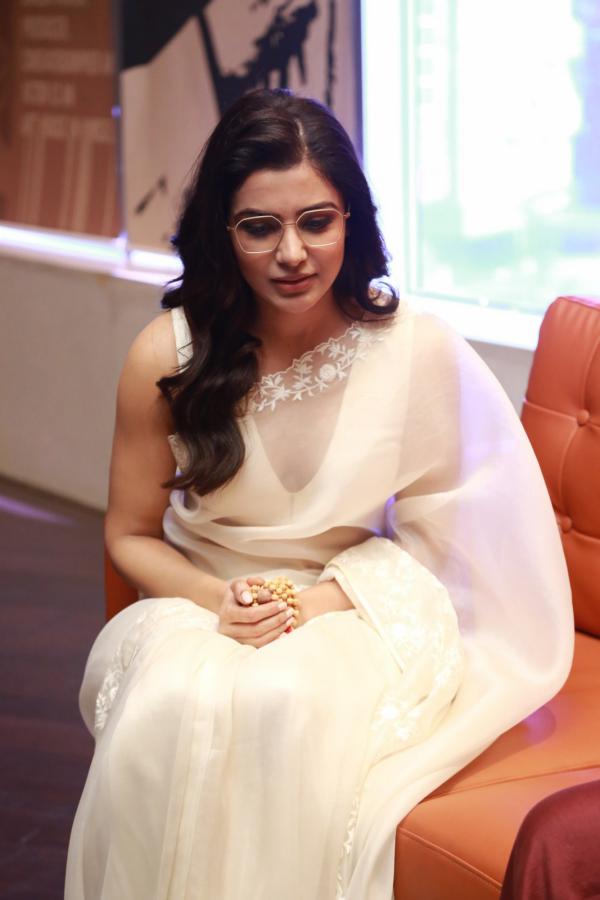 samantha-stills-3-4.jpg