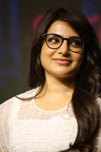 samantha-stills-5-10.jpg