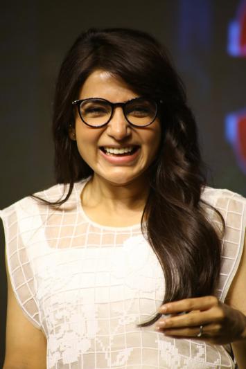 samantha-stills-5-8.jpg
