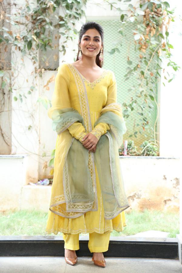 samyuktha-menon-photos-17.jpg
