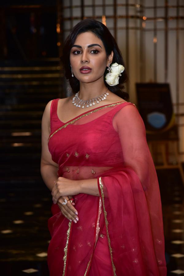 samyuktha-menon-stills-7.jpg