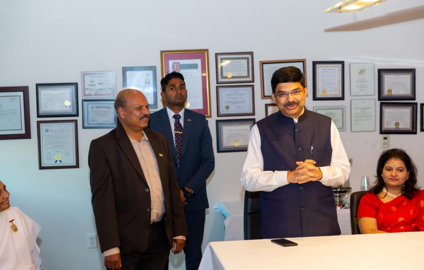 san-francisco-new-consul-general-srikar-reddy-at-community-reception-31.jpg