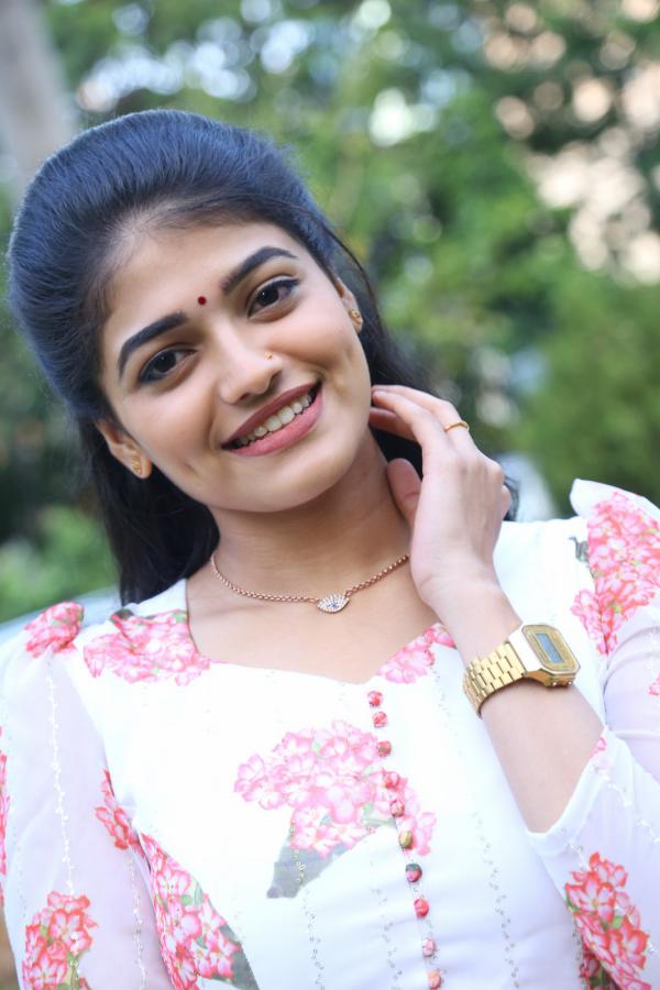 sangeerthana-vipin-stills-10.jpg