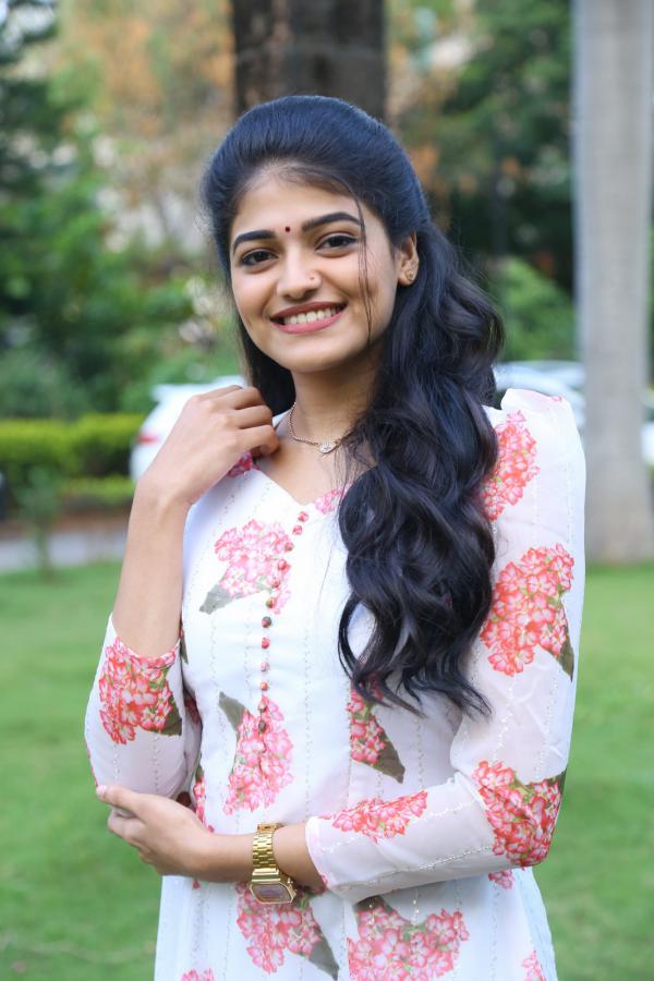 sangeerthana-vipin-stills-14.jpg