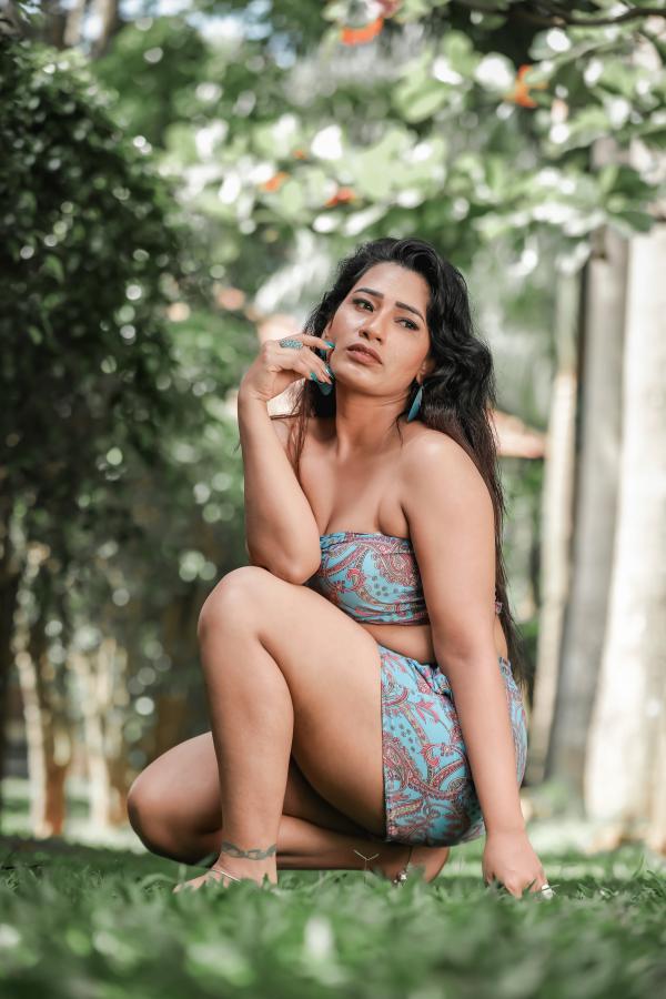sanjana-naidu-stills-14.jpg