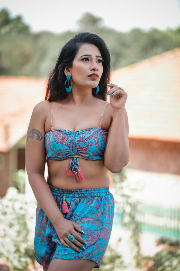 sanjana-naidu-stills-9.jpg